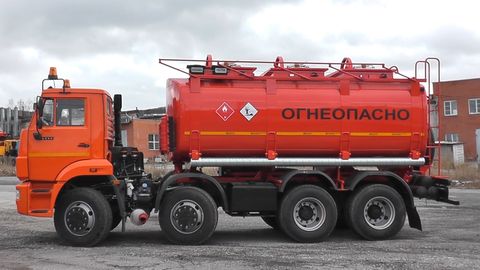 АЦ-17 на шасси КАМАЗ 6540-3911-48